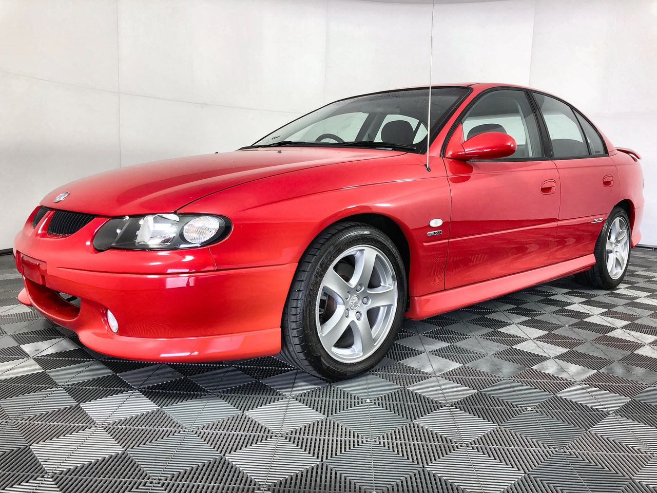 2001 HOLDEN COMMODORE SS VX AUTOMATIC SEDAN JCMD5078944 JUST CARS